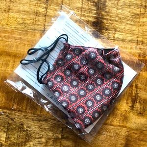 Tory Burch Spring 2022 Face Mask NWT